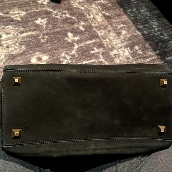 🦄  Balenciaga Large Lune Tote - Picture 11 of 12